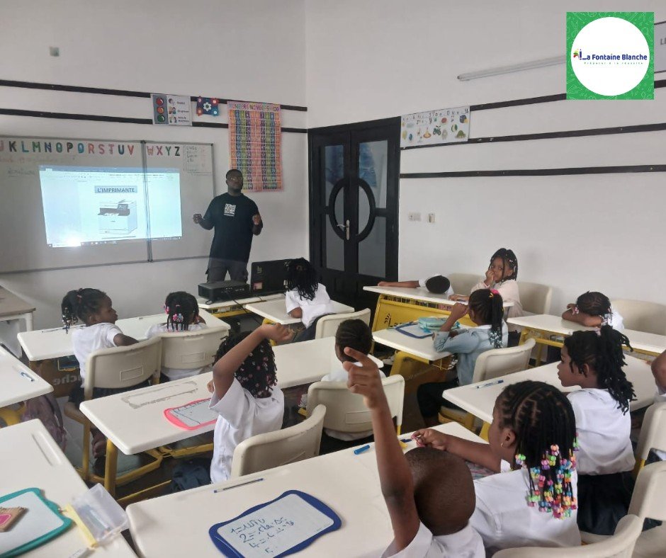  𝐋𝐚 𝐅𝐨𝐧𝐭𝐚𝐢𝐧𝐞 𝐁𝐥𝐚𝐧𝐜𝐡𝐞  prépare déjà les petits aux technologies de demain !