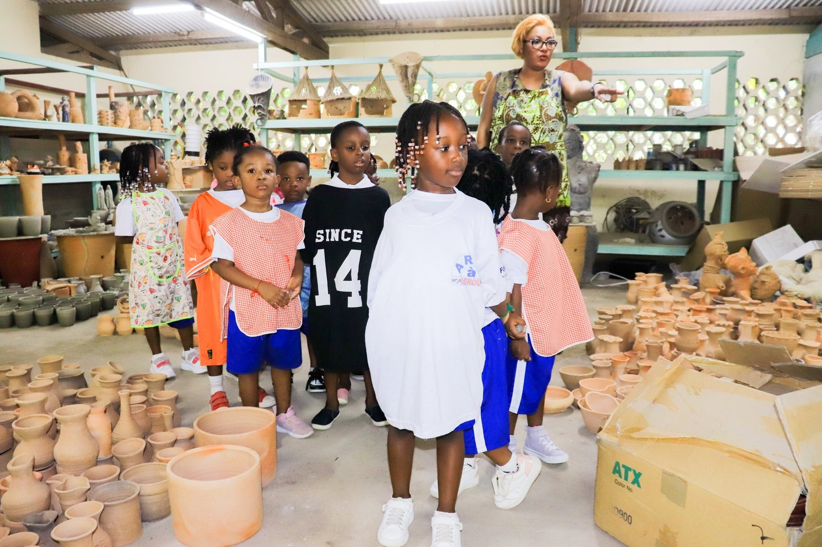 𝐌𝐨𝐦𝐞𝐧𝐭𝐬 𝐝’𝐚𝐩𝐩𝐫𝐞𝐧𝐭𝐢𝐬𝐬𝐚𝐠𝐞 𝐞𝐭 𝐝𝐞 𝐝𝐞́𝐜𝐨𝐮𝐯𝐞𝐫𝐭𝐞 𝐚̀ 𝐋𝐚 𝐅𝐨𝐧𝐭𝐚𝐢𝐧𝐞 𝐁𝐥𝐚𝐧𝐜𝐡𝐞.