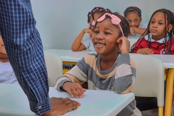 𝐕𝐢𝐬𝐢𝐭𝐞 𝐬𝐩𝐞́𝐜𝐢𝐚𝐥𝐞 𝐝𝐞 𝐔-𝐑𝐞𝐩𝐨𝐫𝐭 & 𝐔𝐍𝐈𝐂𝐄𝐅 𝐚̀ 𝐋𝐚 𝐅𝐨𝐧𝐭𝐚𝐢𝐧𝐞 𝐁𝐥𝐚𝐧𝐜𝐡𝐞